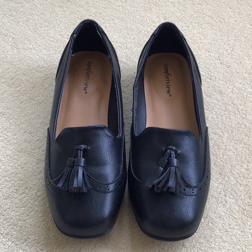 Comfort View Black Aster Flats 🔲